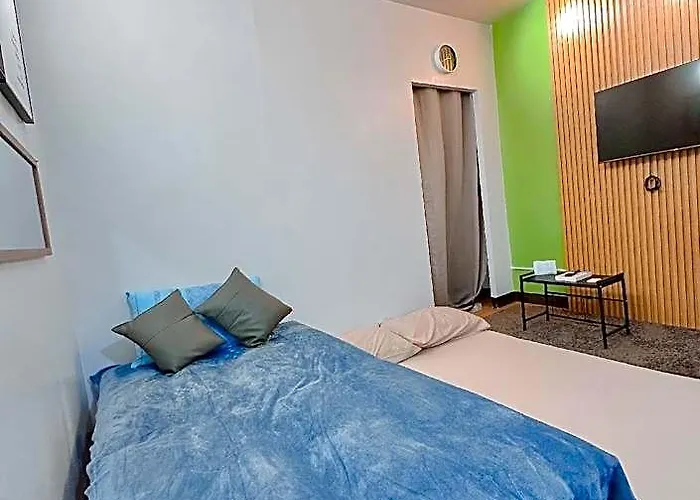 Hjcrentals @ Urban Deca Homes Tisa Phase 2 호텔