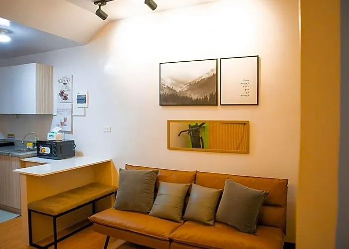 Hjcrentals @ Urban Deca Homes Tisa Phase 2 호텔 3*